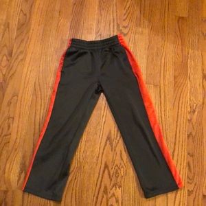 Boys Sz6 Under Armour Pants